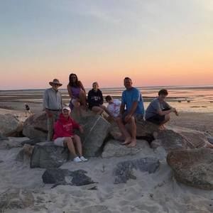 Meet your Posher, Todd